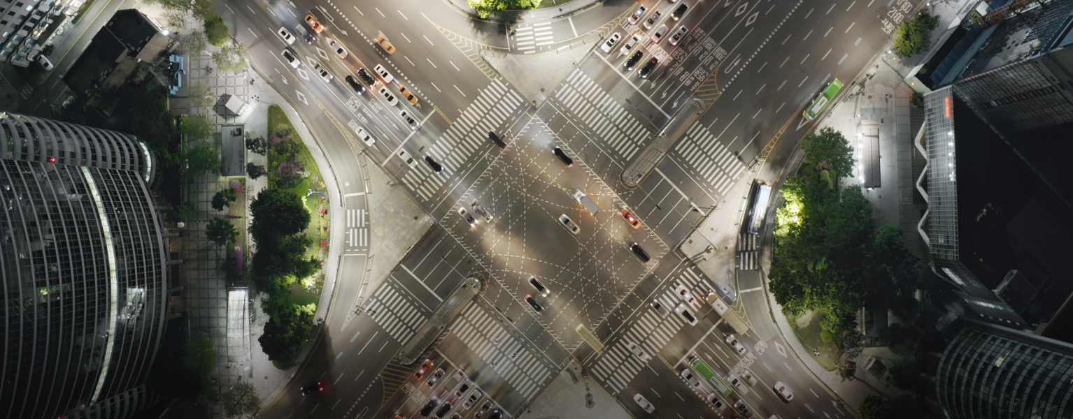 윤빌리티 공간 상단 태블릿 이미지